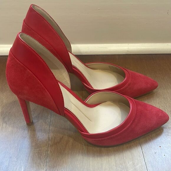 Gianni Bini Lenon Leather Pointed Heels Size 71/2 - Picture 1 of 5